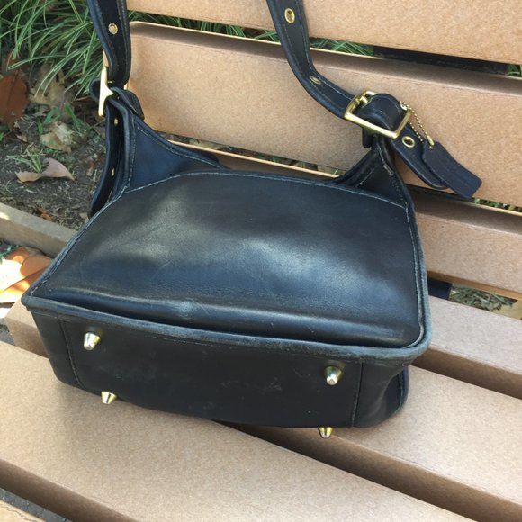 Vintage Coach® Legacy Zip - Black - Picture 3 of 3